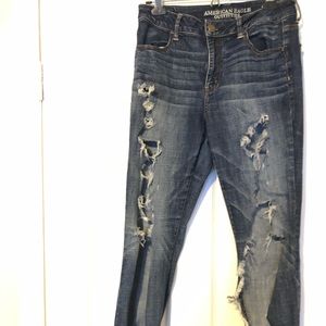 Distressed high rise skinny jean